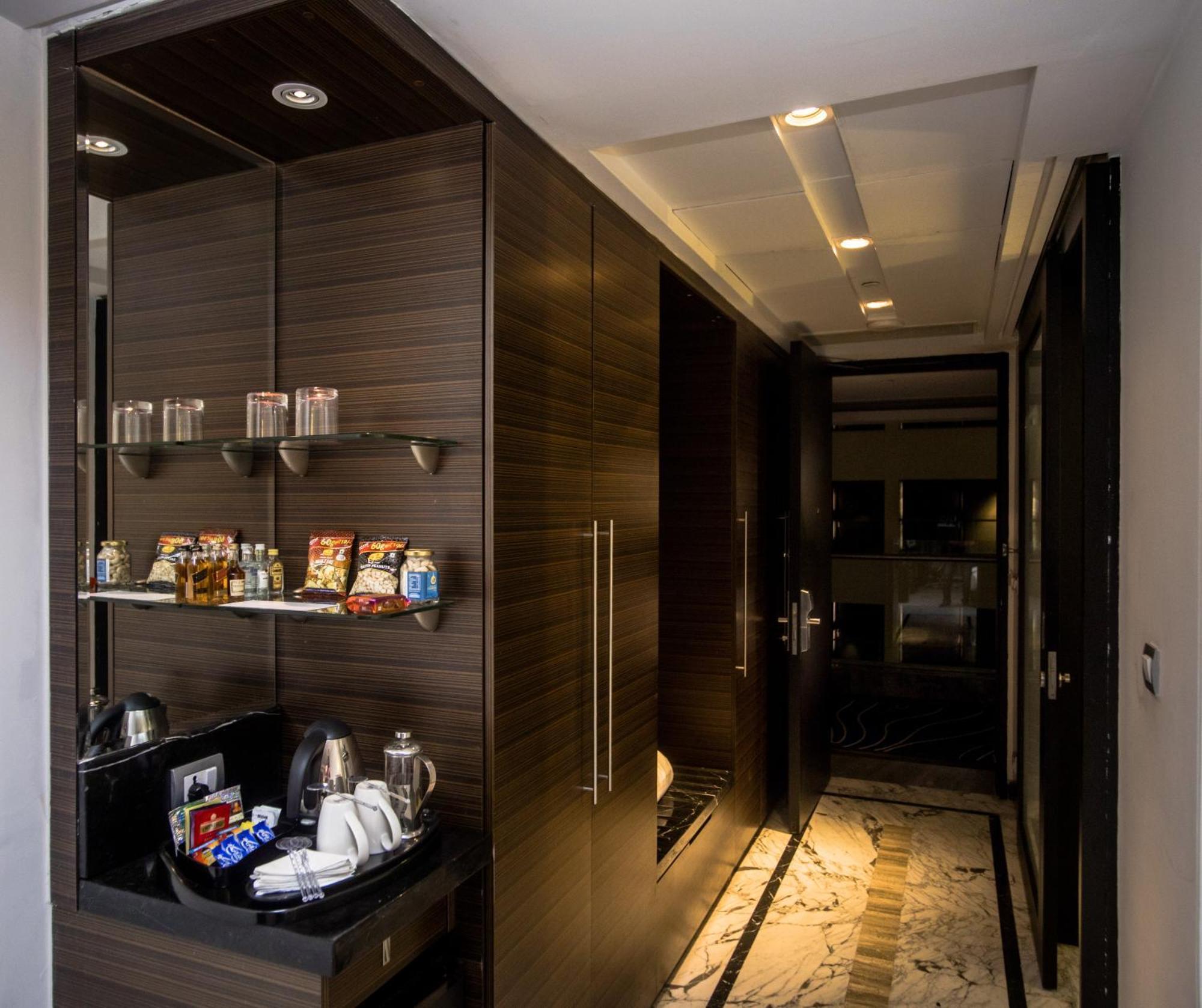 Le Meridien Коимбатур Экстерьер фото