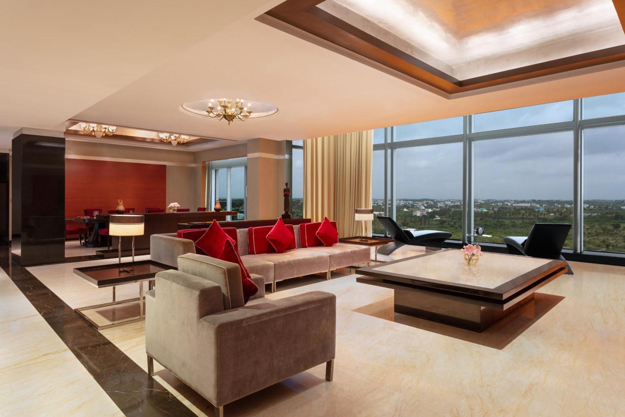 Le Meridien Коимбатур Экстерьер фото